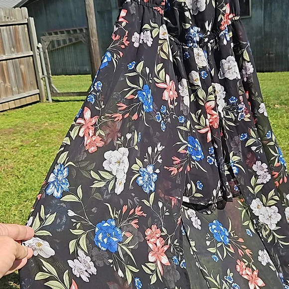 Toxiks Floral Maxi Dress Over Shorts - Picture 1 of 7